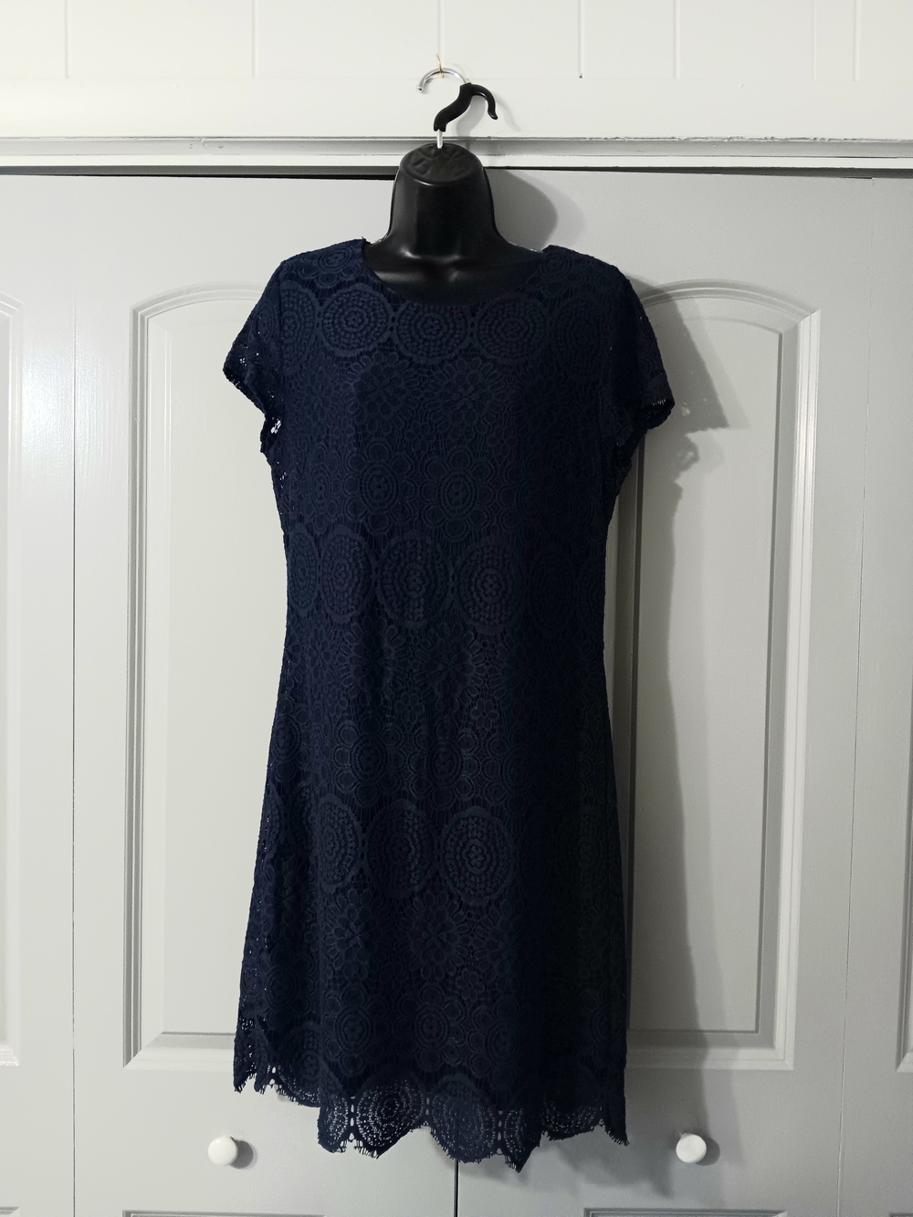 Laundry By Shelli Segal Navy Crochet Lace Shift Dress
